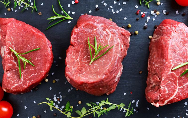 phu-nu-co-bau-nen-an-gi