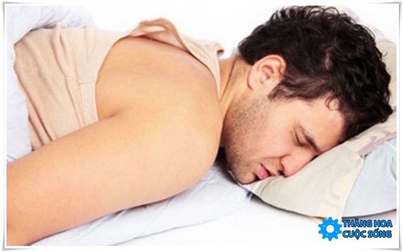 Thủ dâm nhiều có bị thận không