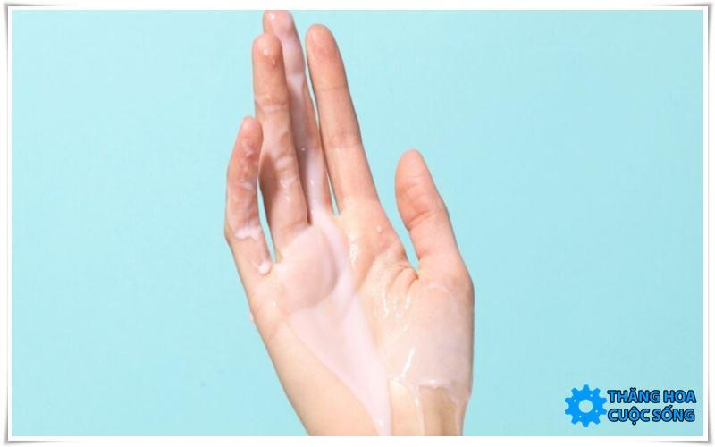 Tinh trùng sống được bao lâu trong không khí