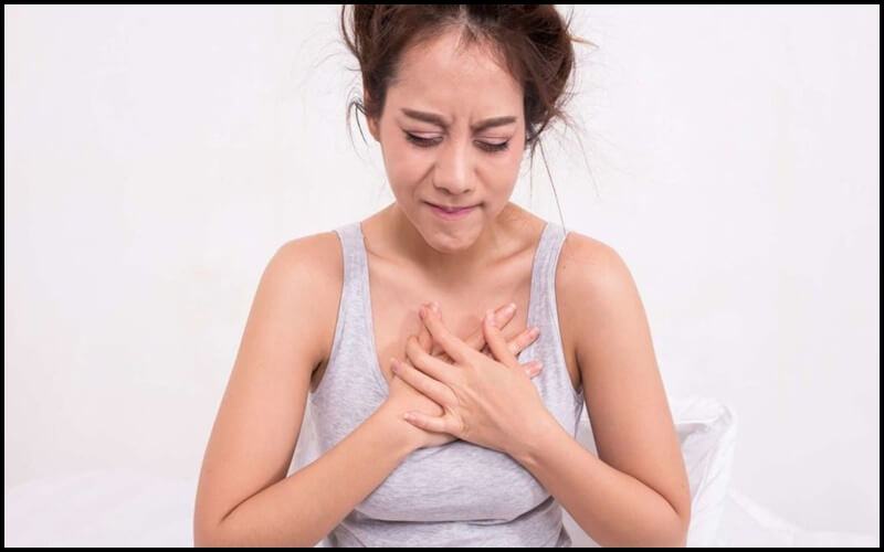 Đau ngực tuổi dậy thì
