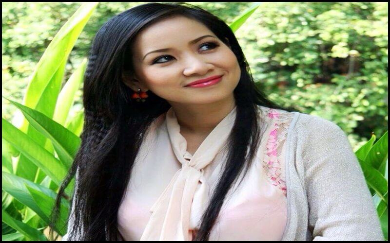 đàn bà hồi xuân