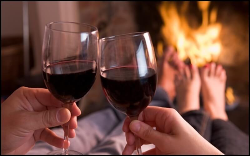 Tại sao uống rượu vào quan hệ lâu ra