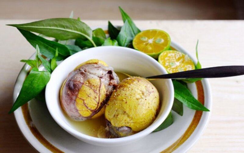 an-trung-vit-lon-co-tac-dung-gi