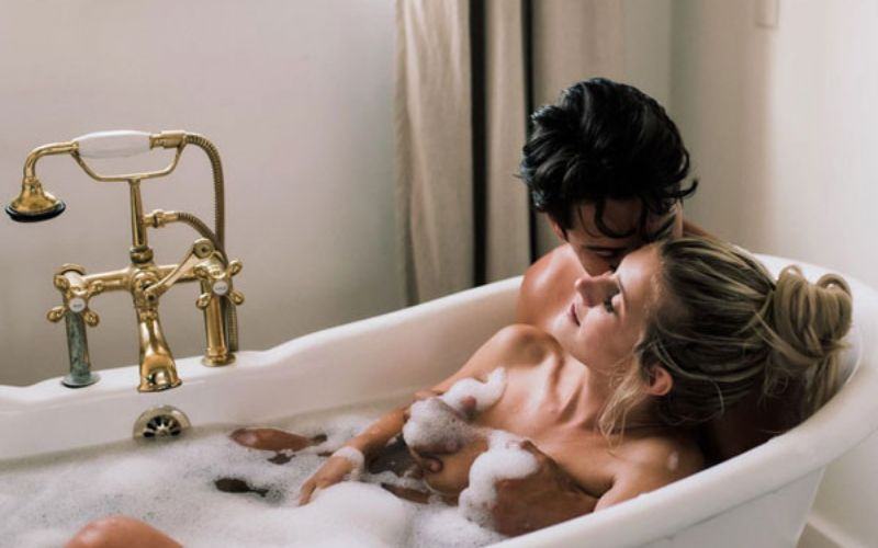 Cách làm cho chàng thèm muốn