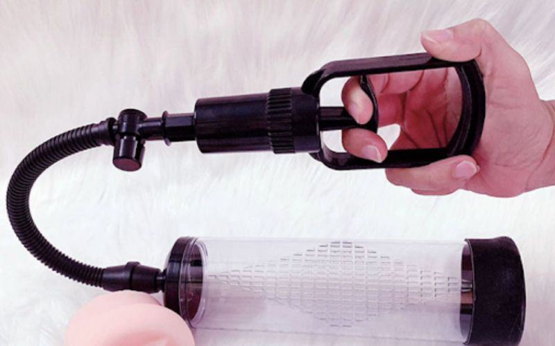 Máy tập dương vật hút chân không