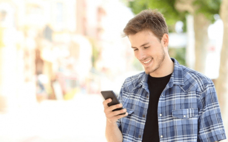 Biểu hiện chàng rất nhớ bạn